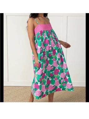Printfresh Secret Garden Daydream Pink Hydrangea Frog print Mumu house dress